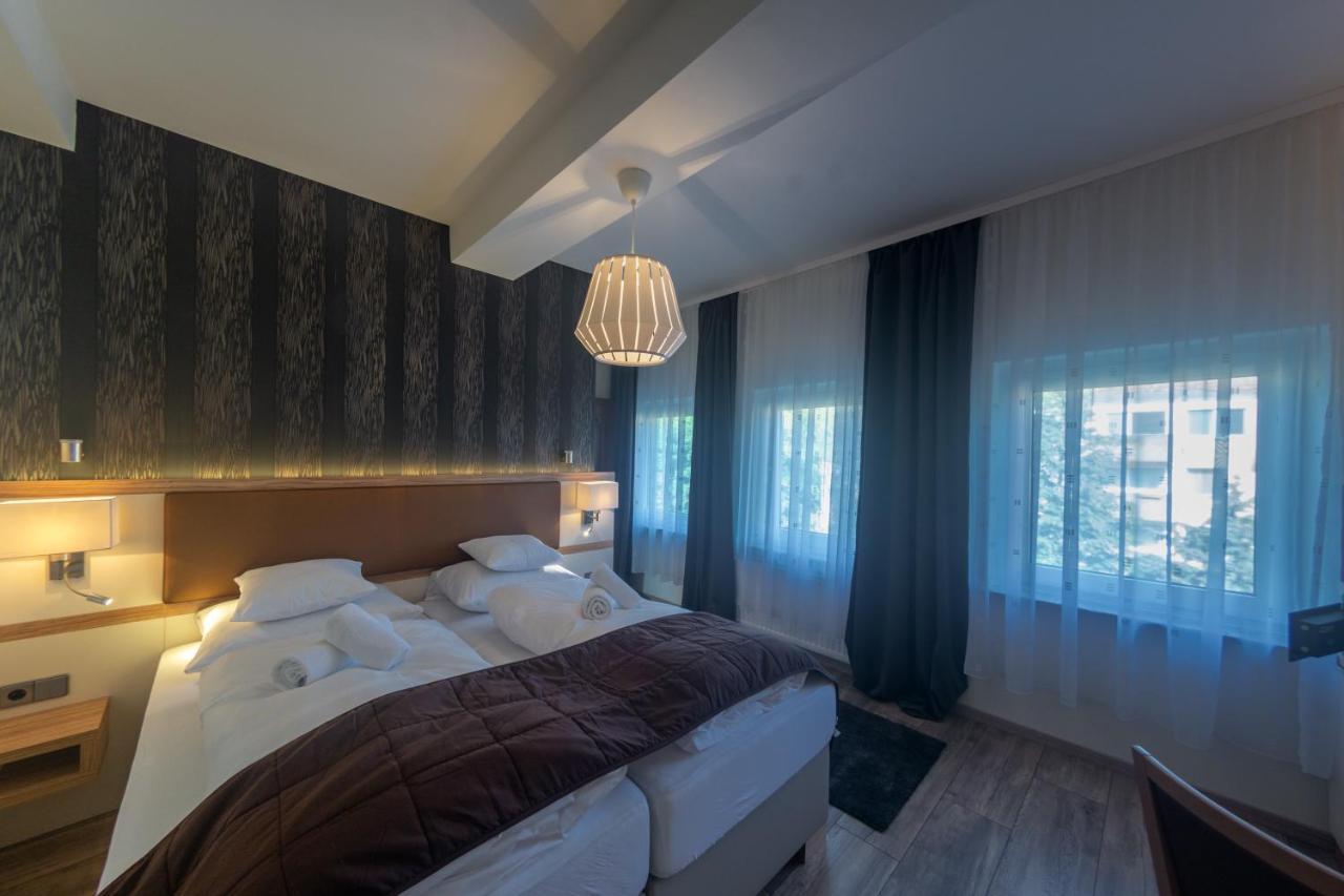Hotel Klosterturm Χιλντεσχάιμ Εξωτερικό φωτογραφία