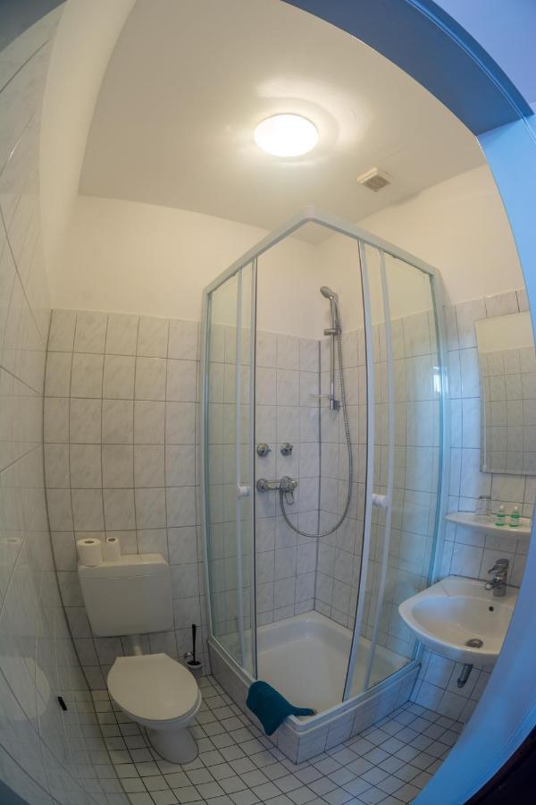 Hotel Klosterturm Χιλντεσχάιμ Εξωτερικό φωτογραφία